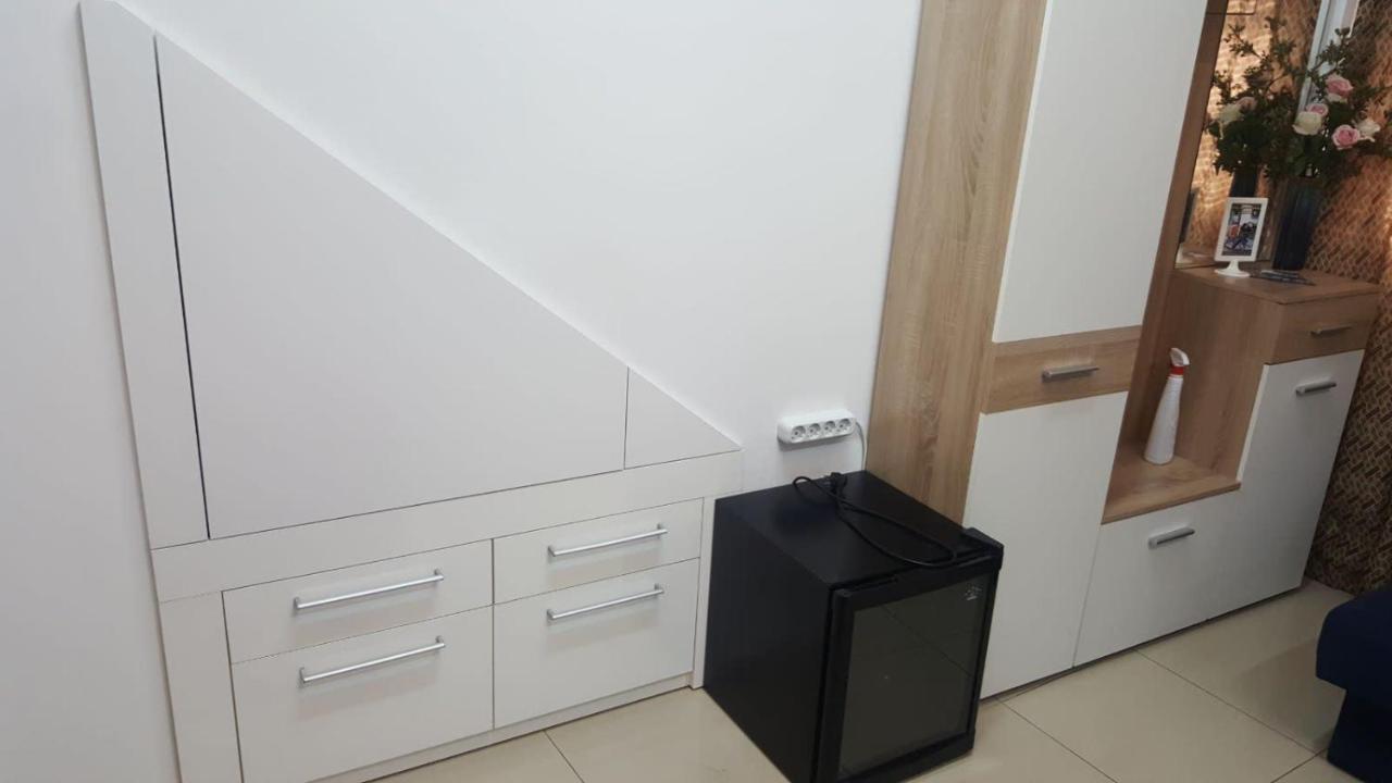 Guesthouse Vladimir & Ana Pancevo Ngoại thất bức ảnh
