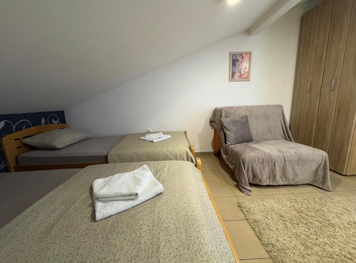 Guesthouse Vladimir & Ana Pancevo Ngoại thất bức ảnh